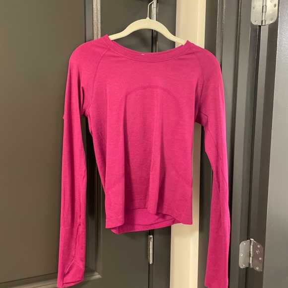 lululemon athletica Tops - Lululemon swiftly tech (race length)